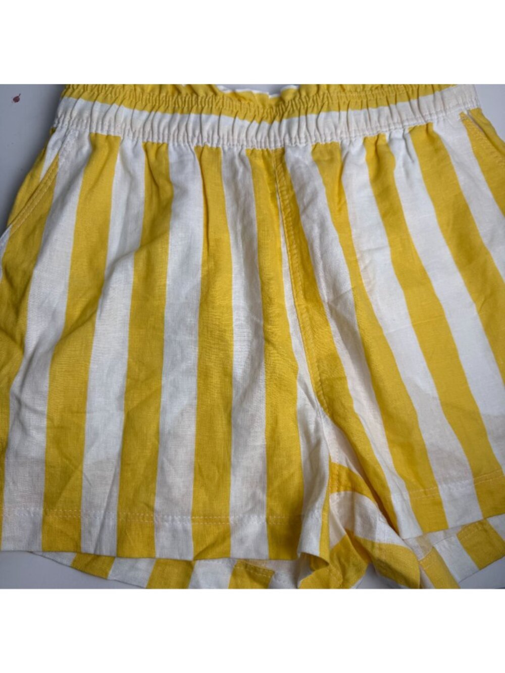 H&M Linen Rayon Blend Striped Pull On Shorts Yellow White Small Coastal Preppy - Picture 5 of 7